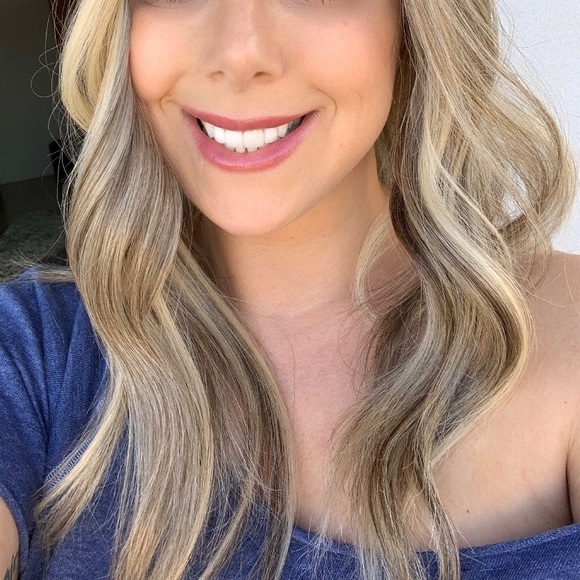 18” Blonde Wig - Silk Top, Brazilian Hair - Picture 2 of 8